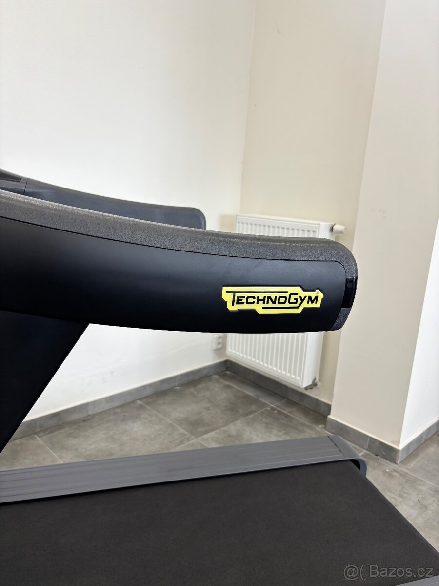 Technogym 1000 LCD- Live software - 7