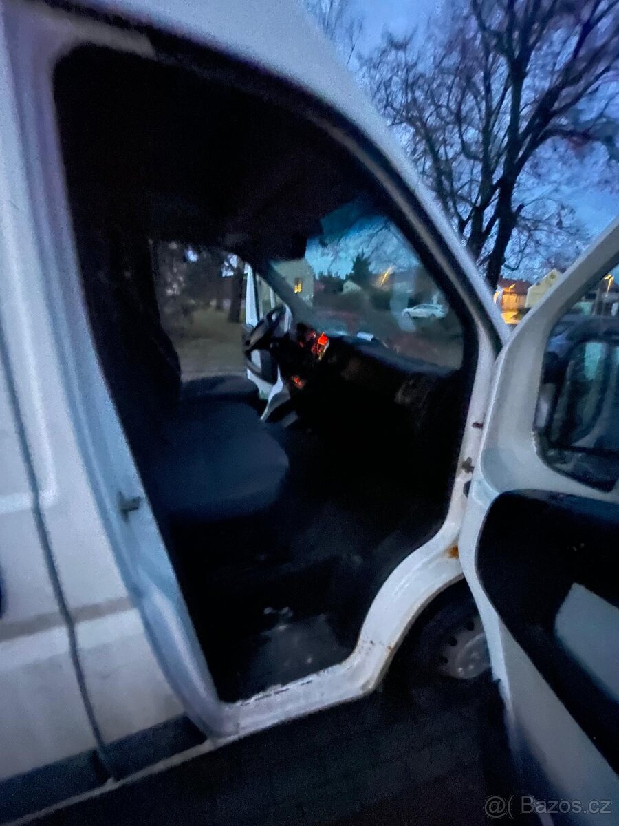 Peugeot Boxer, 2,2hdi,96kw,L2,H2,top stav - 7