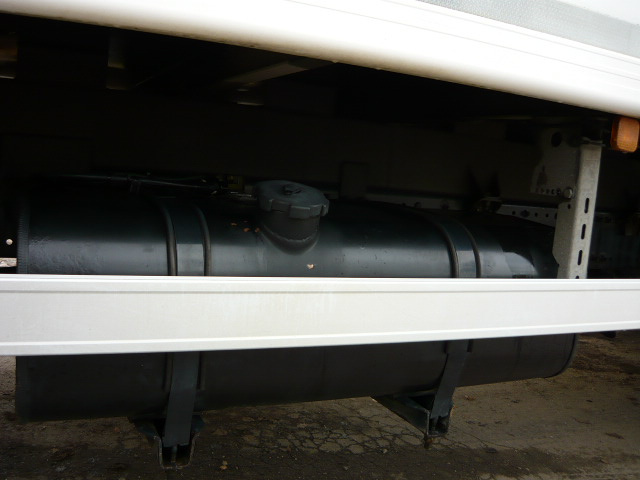 MAN TGL 12.220 CHLAĎÁK+ČELO AUTOMAT - 7