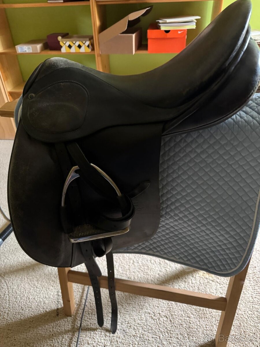 Sedla 1x drezurní,1x všestranné,1x kentaur- velmi levně - 7