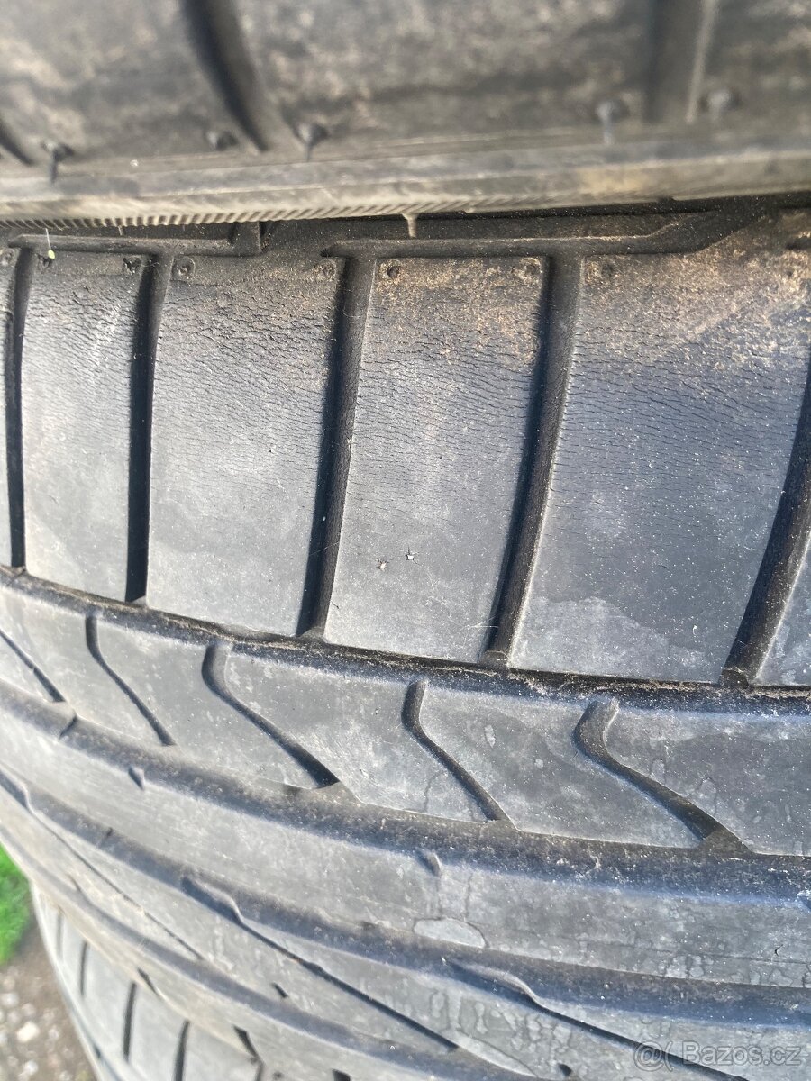 215/40r17 - 7