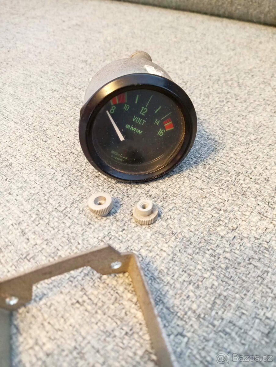 Budíky na staré BMW do kapotáže - 7