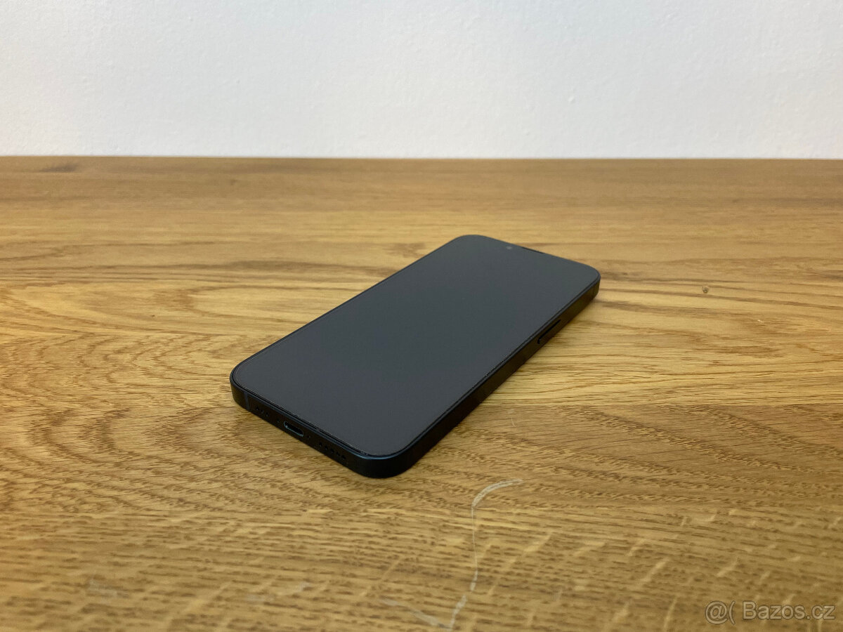 Apple iPhone 13 128GB Modrý - perfektní stav, baterie 88% - 7