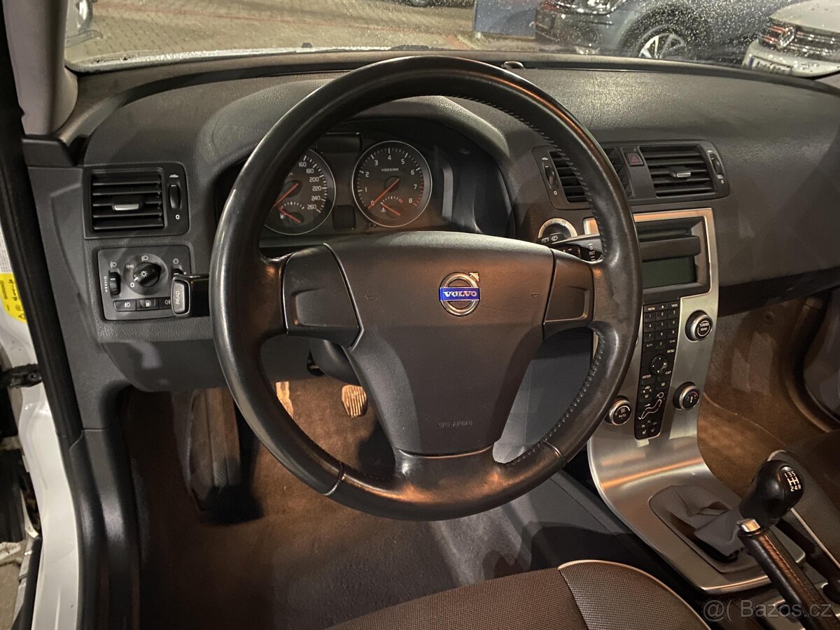 Volvo C30 1.8i , 92 kW benzín, 2007 - 7