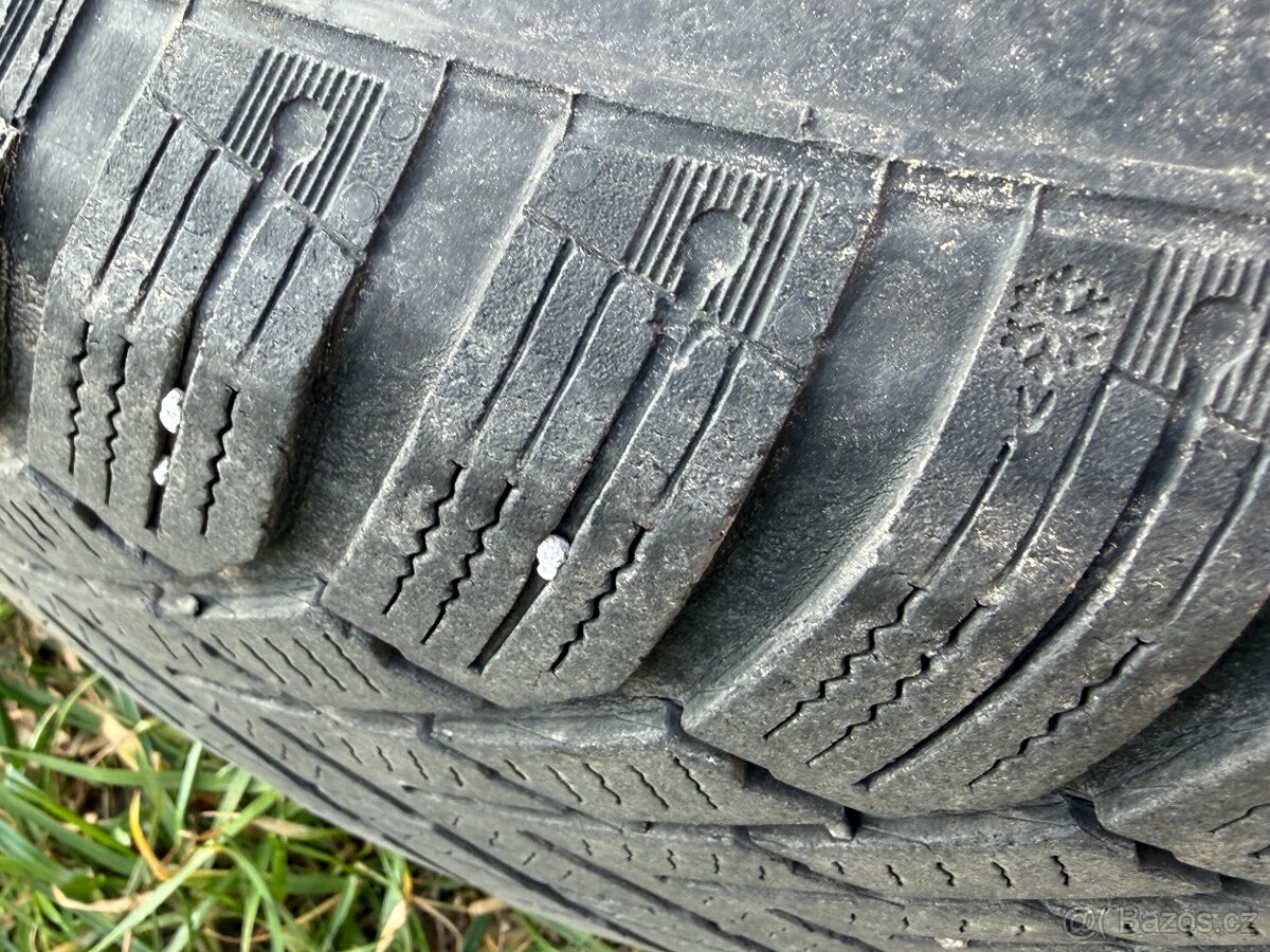 Pneu + disky 195/65 R 15 T - 7