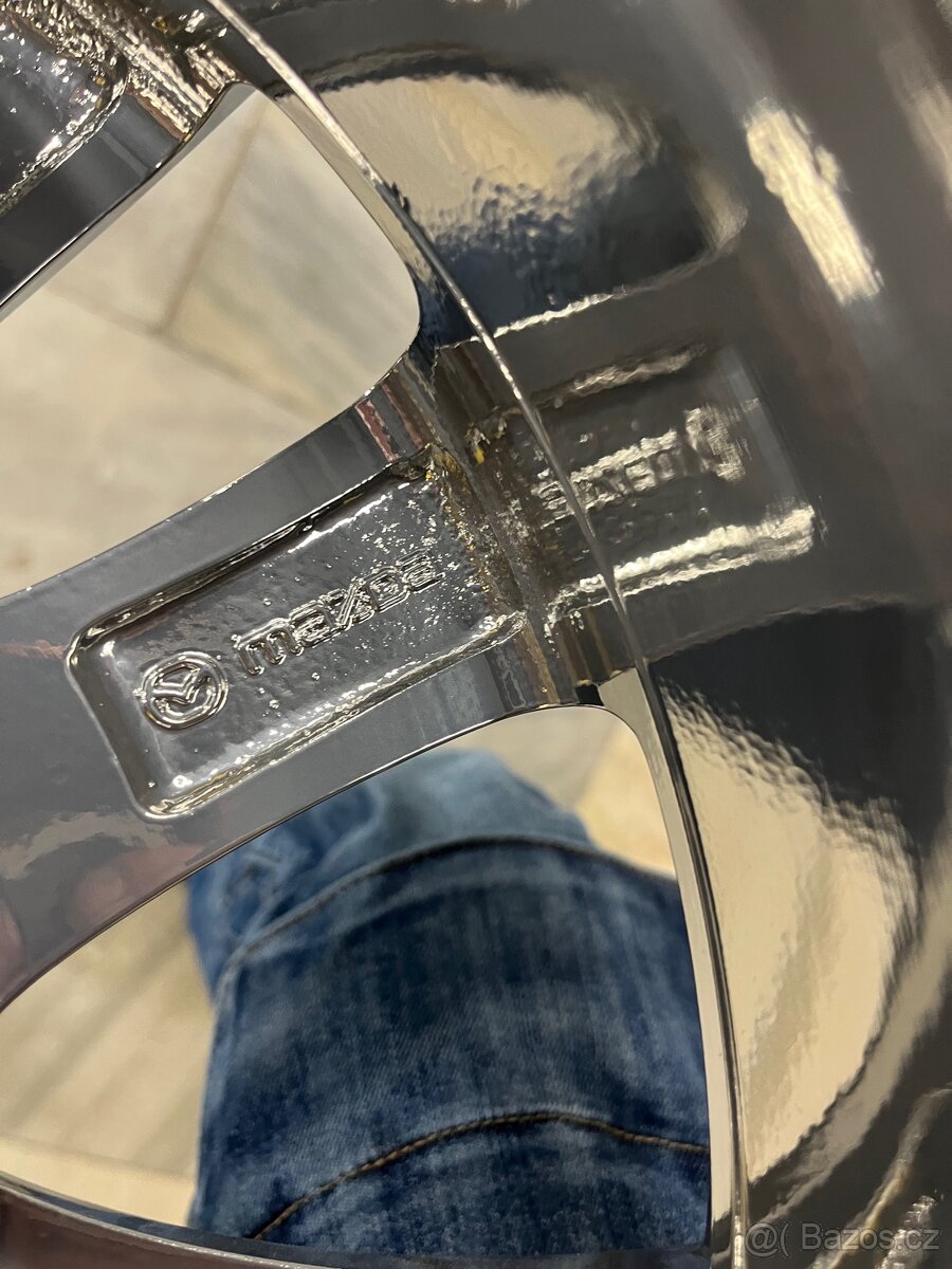 Alu Kola Mazda 5x114,3 67,1 16x6j - 7