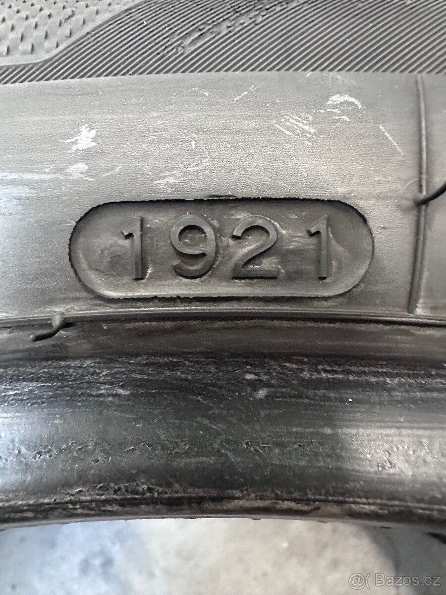 275/40r21 Hankook Ventus S1 evo3 SUV - 7