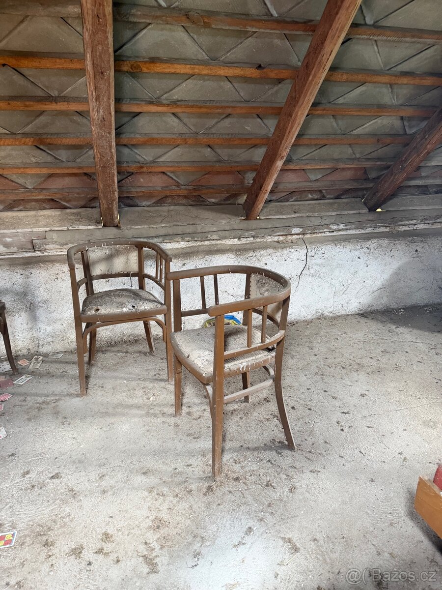 Nábytek a zemědělské stroje - 7