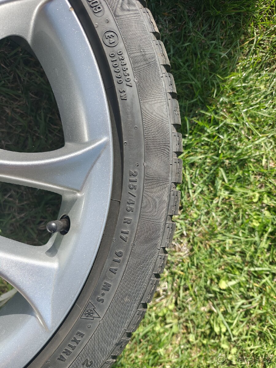 Alfa Romeo 215/45 R17 5x98 - 7