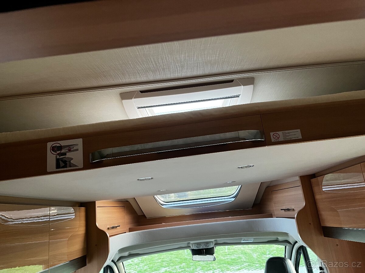 LMC Breezer H737G - 7