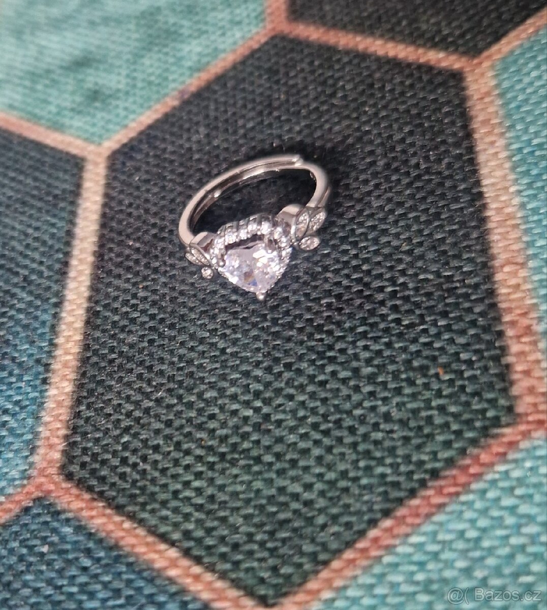 Nový dámský stříbrný prsten prstýnek 925 vel 54 srdce - 7