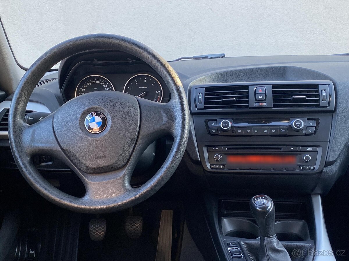 BMW Řada 1 2.0 D , 105 kW nafta, 2012 - 7
