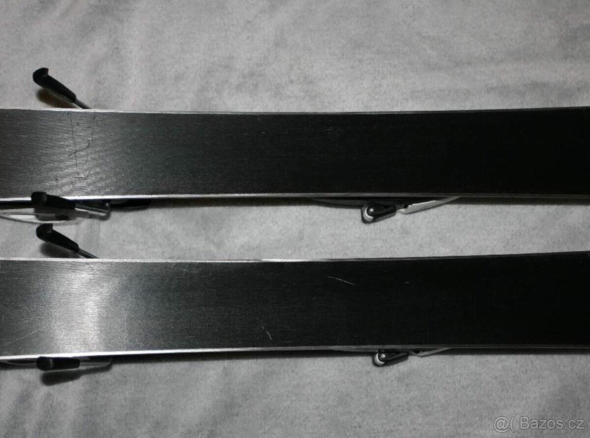 lyže head 97 cm , lyžaky - 7