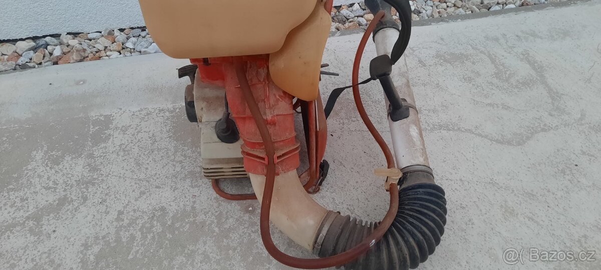 Benzínový postřikovač - 7