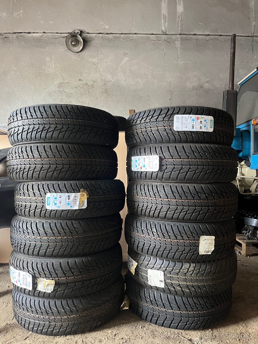 Zimní pneu 215/70 R16 - 7