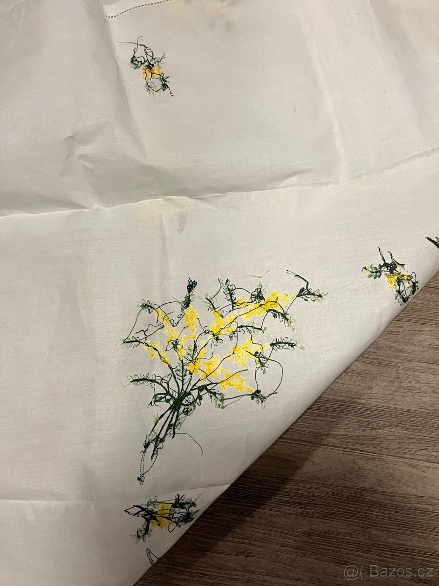 Francouzský plátěný, vyšívaný ubrus (mimóza)+ ubrousky - 7