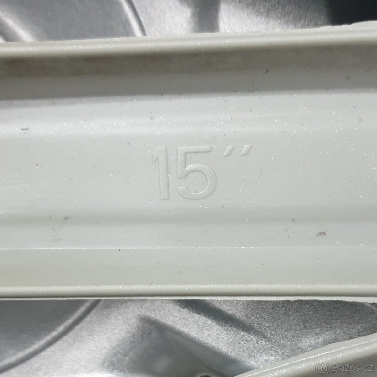 Zánovní poklice Peugeot 15" ORIGINÁLNÍ č. B1 - 7