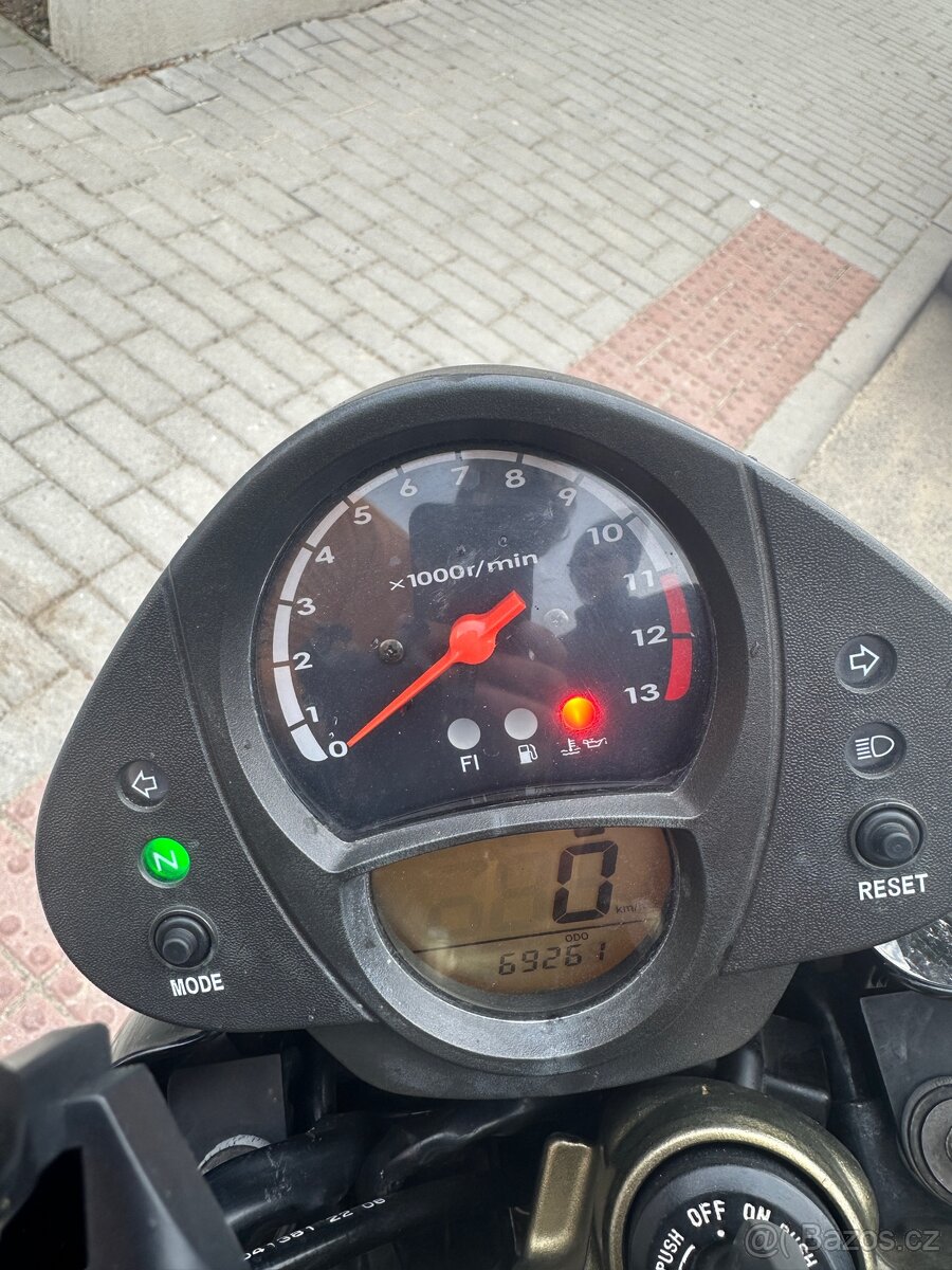 Prodám Kawasaki Er6n A2 - 7