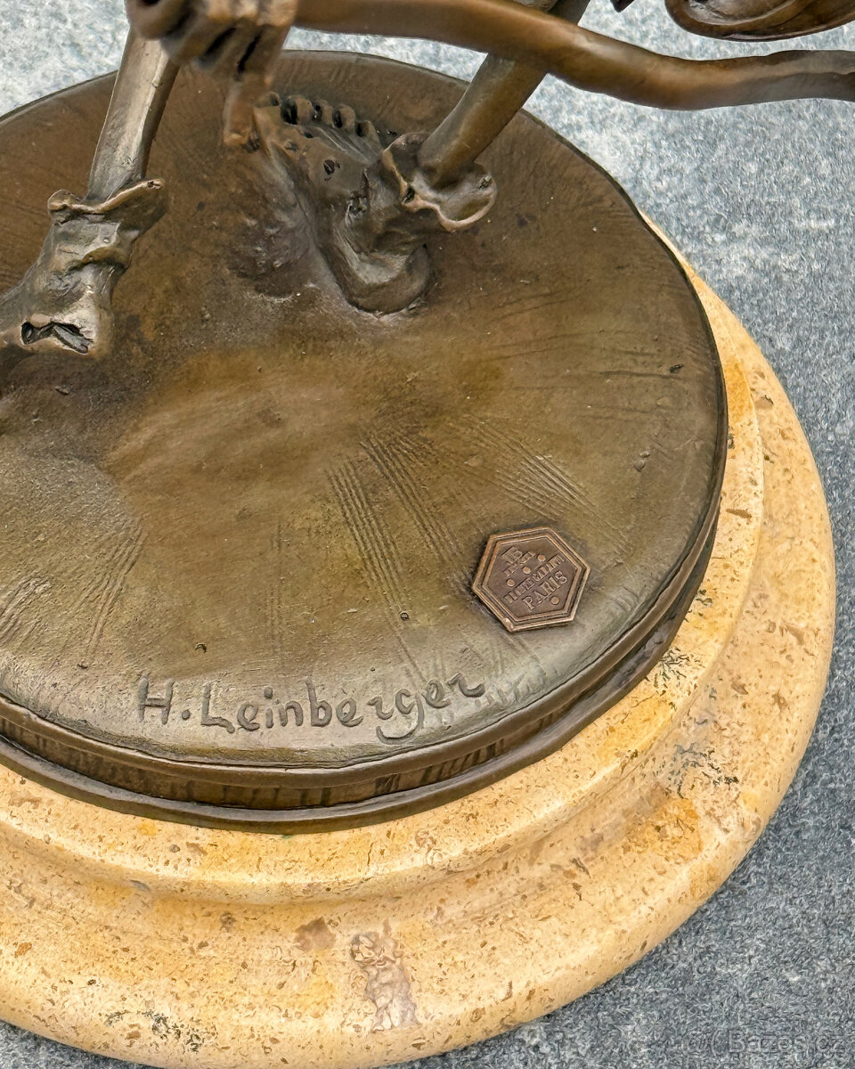 Bronzová socha Smrt kostlivec s lukem a šípy gotika fantasy - 7