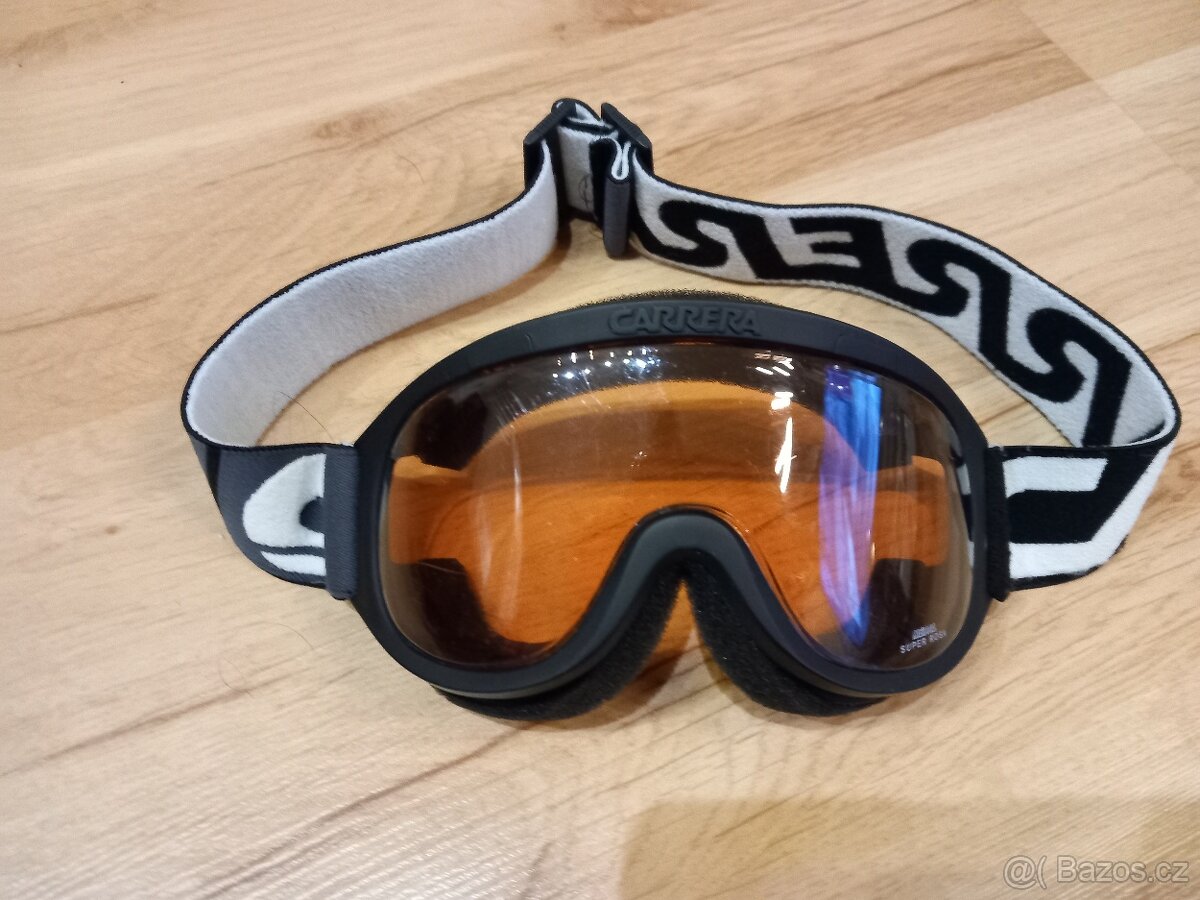 Lyžařská přilba vel.46-53 a brýle - 7