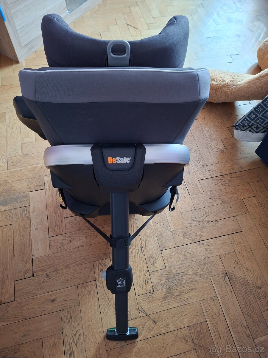 Autosedačka BeSafe Stretch - 7