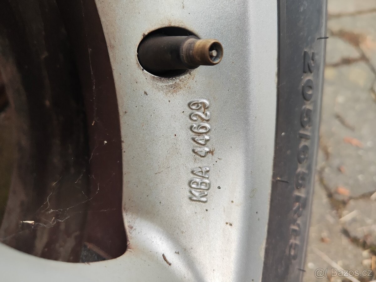 Alu kola 5x114,3 - 7