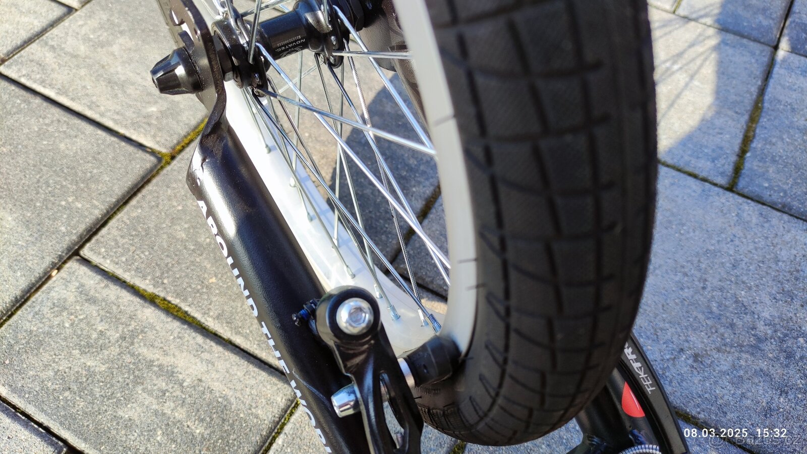 Koloběžka YEDOO Around the world 2016 - 7