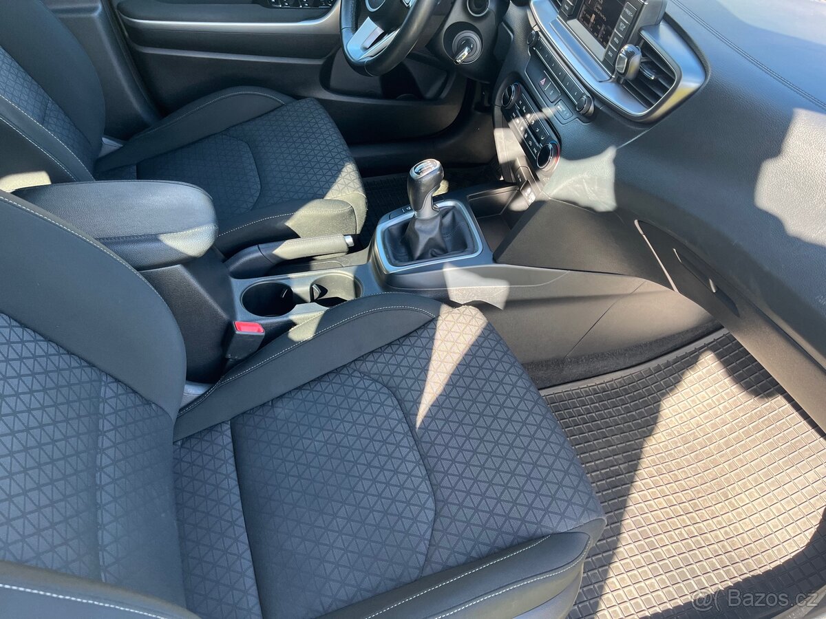 KIA CEED EXCLUSIVE - 7