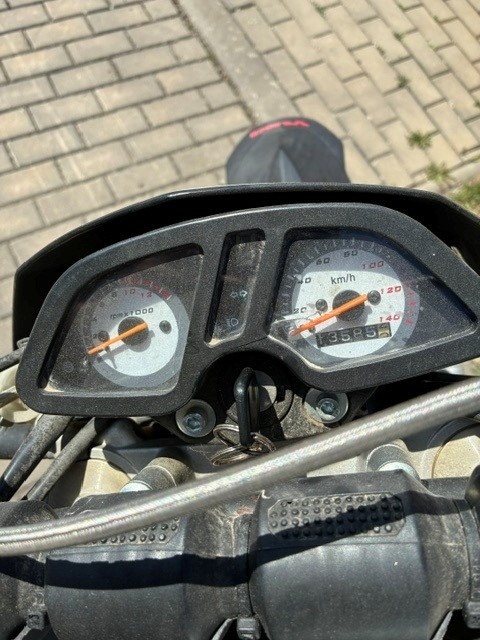 YUKI 125 - 7