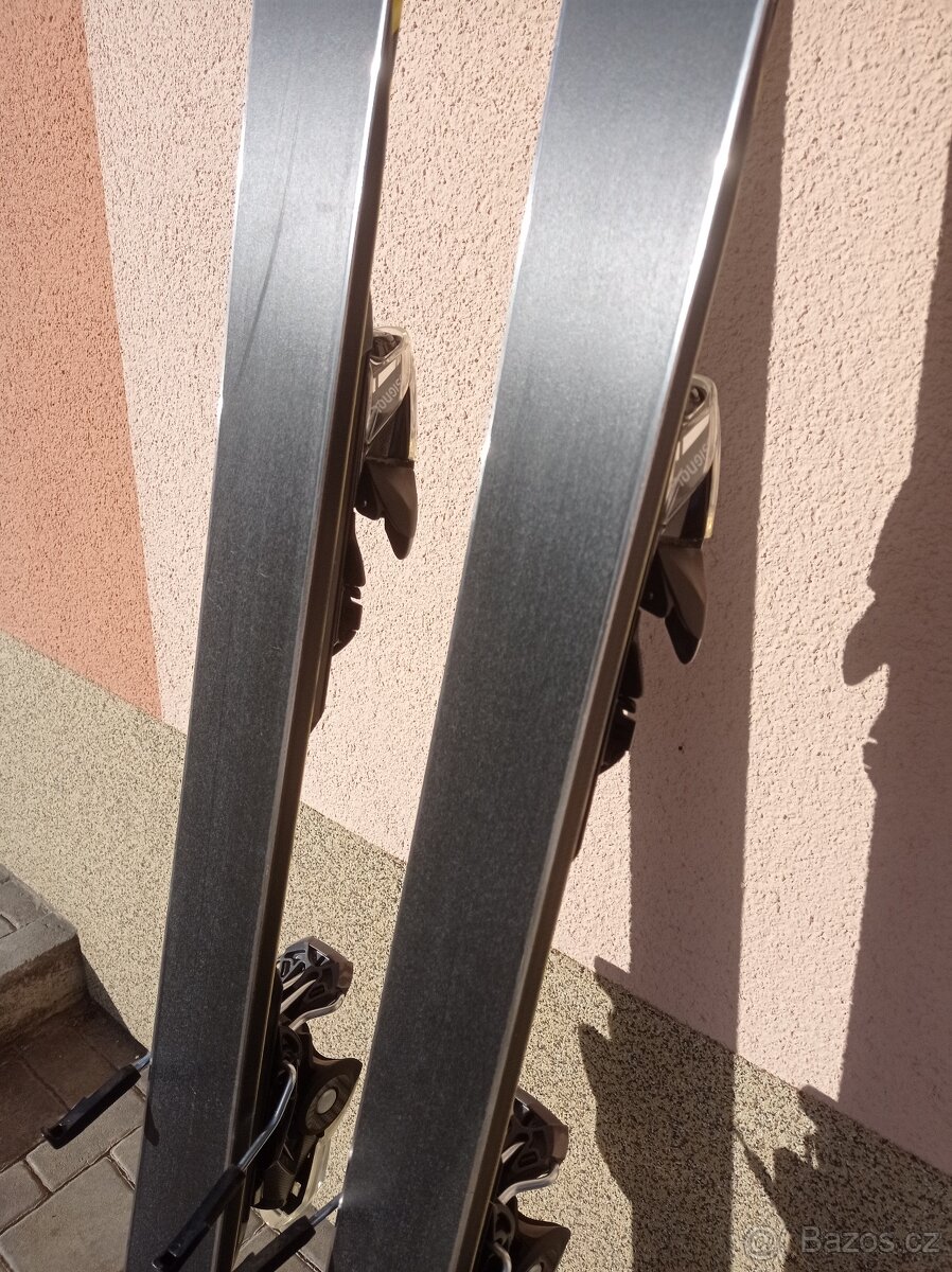 Lyže a lyžáky k tomu pánské - 7