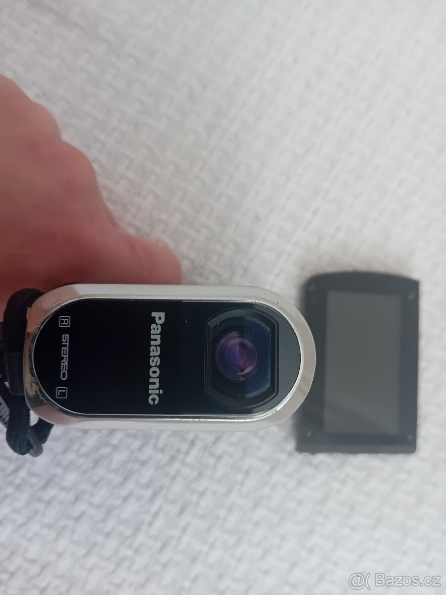 kamera Panasonic SDR-S10 - 7