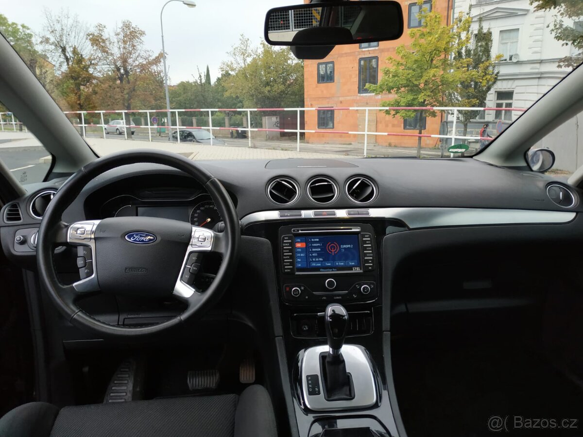 Ford S Max 2.2 TDCi AT Titanium (147 kW, 7 míst) - 7