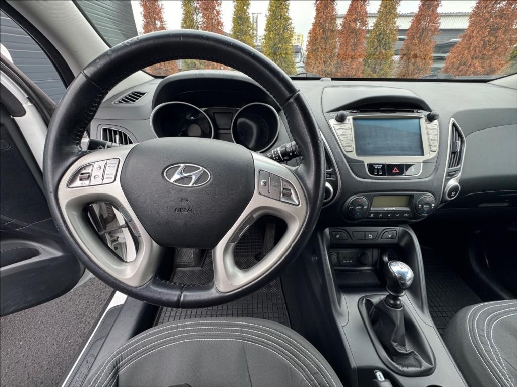 Hyundai ix35 1,7 (2013) - 7