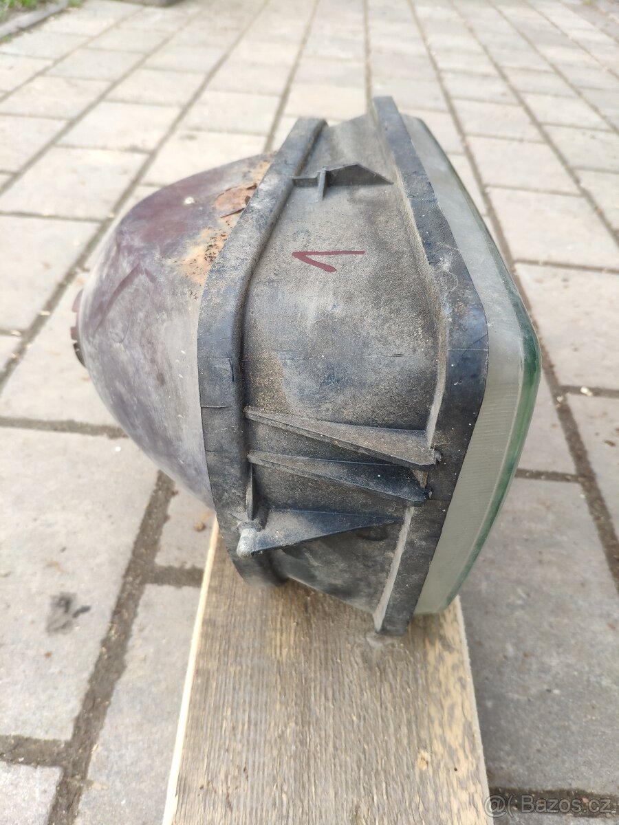 Přední světlo Škoda 120 P (1/5) - 7