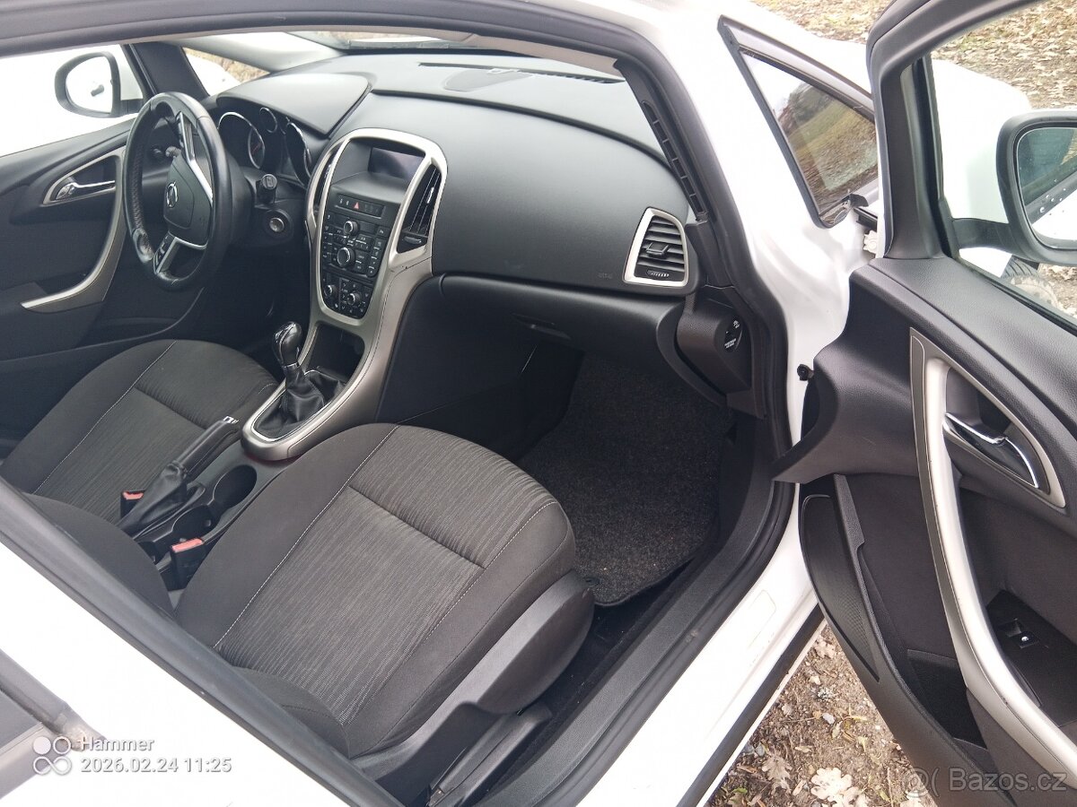 Opel Astra combi 2011 1.4 T - 7
