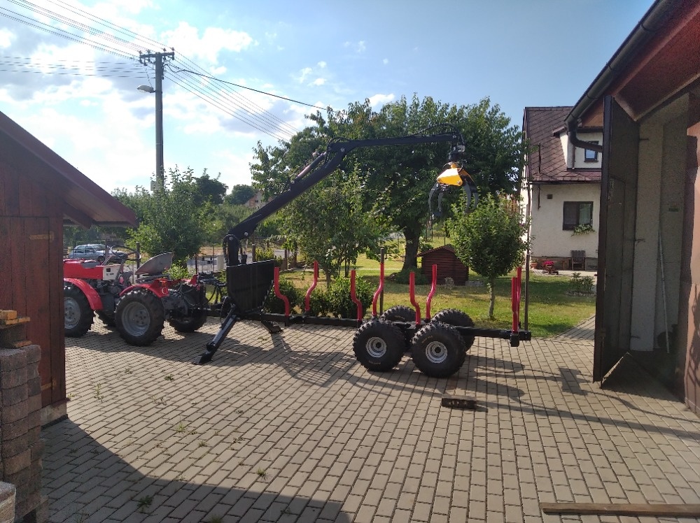 Vyvážečka, vyvážecí vlek, hydraulická ruka - 7