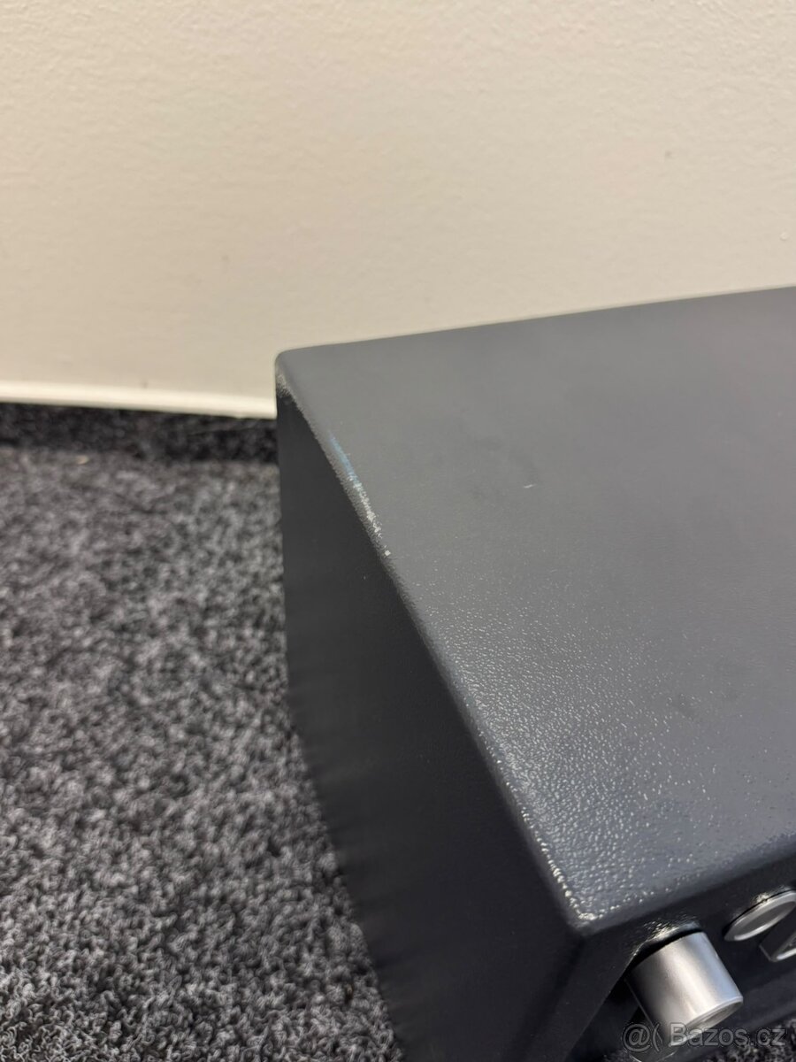 Elektronický trezor Richter Czech - 7