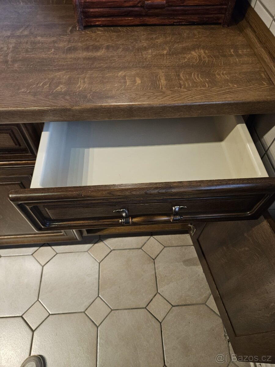 Kuchyňská linka ( REZERVACE ) - 7