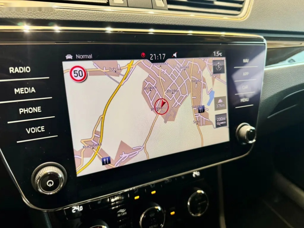 Škoda Superb, 2.0 TDi 140 Kw DSG 4x4 L&K - 7