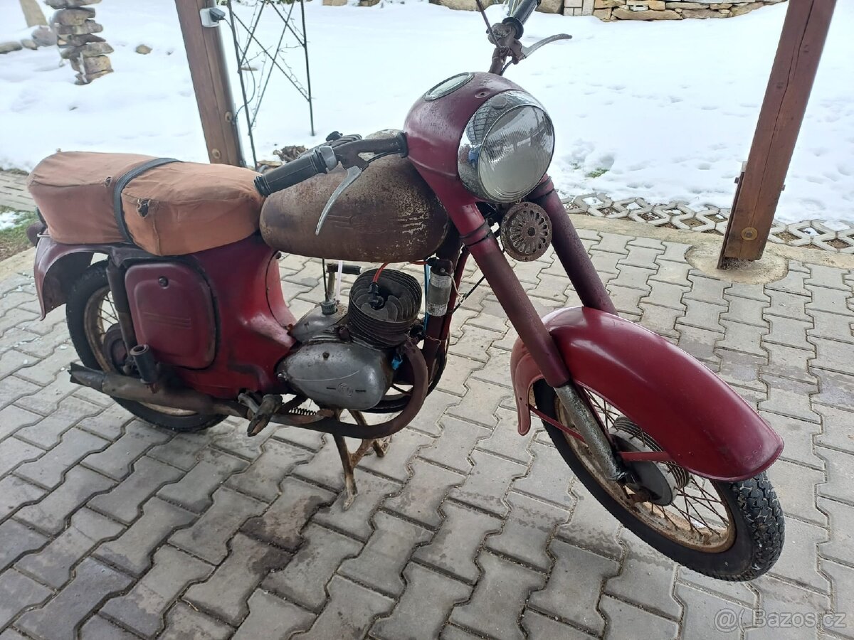 Jawa-Čz 150/352 - 7