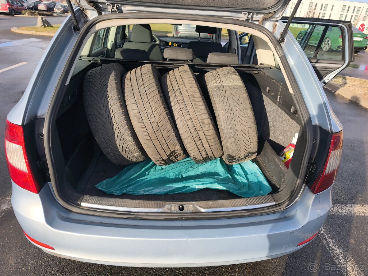 Prodám Škoda Superb - 7