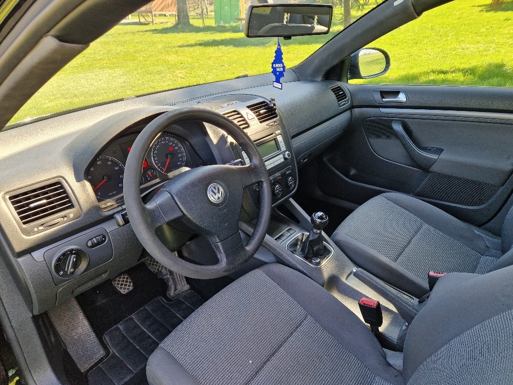 Prodám VW Jetta 1,6 75kw - 7