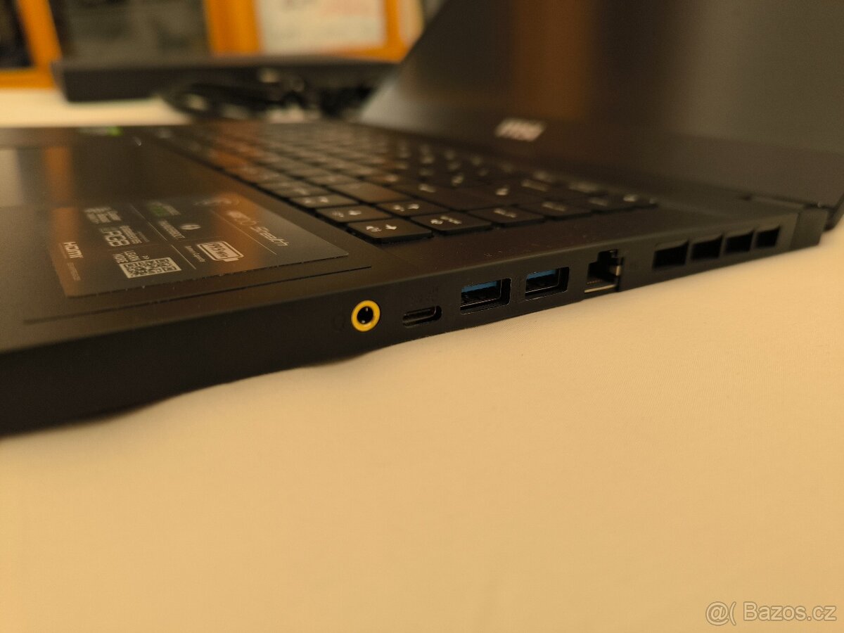 DUAL SETUP MSI GS66 Stealth, Apple Mac Pro Xeon + klávesnice - 7