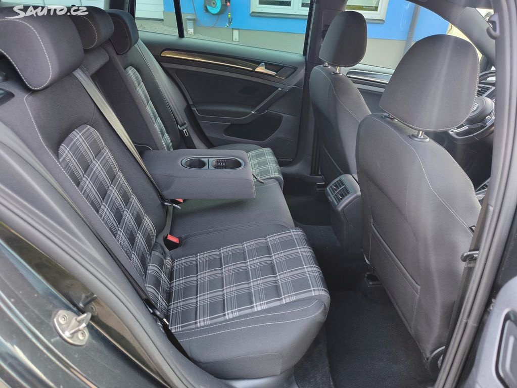 Volkswagen Golf, GTD 2.0 TDi - 7