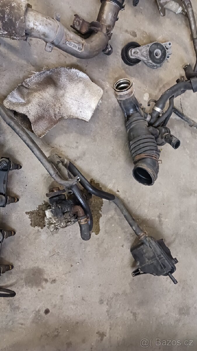 Díly motoru 1.8T 110kw - 7