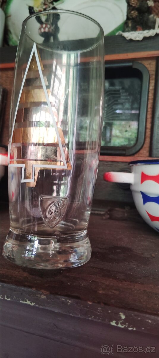 sběratelská pivni vánoční sklenice Budvar - 7