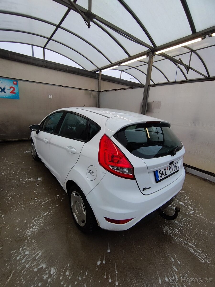 Ford fiesta 1.6 diesel - 7