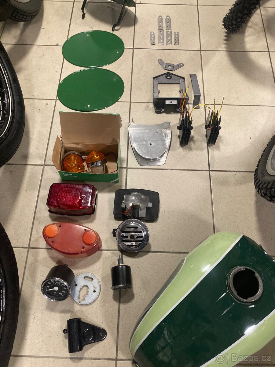 CZ Enduro 175,250 - 7