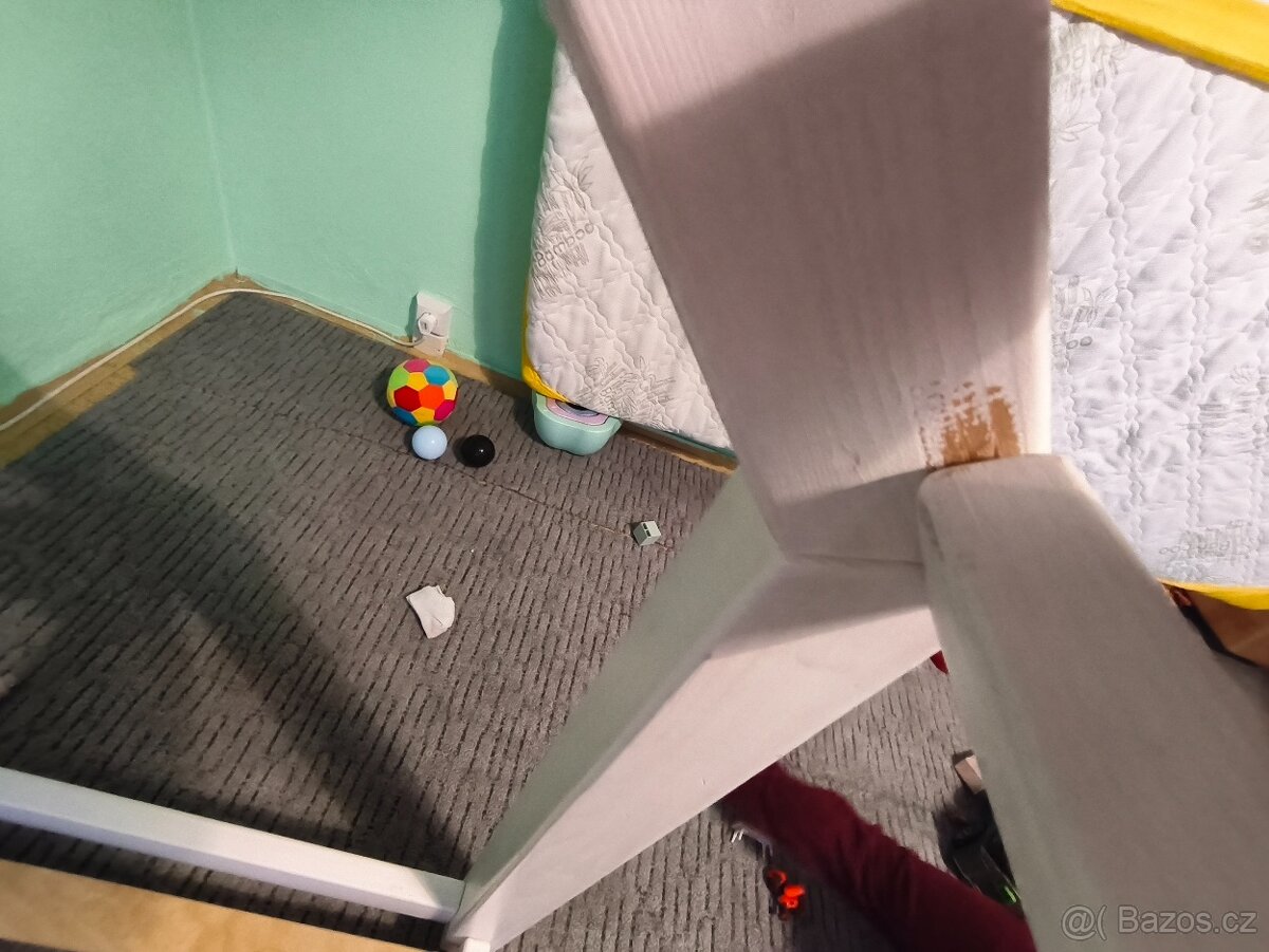 Domečková postel - 7