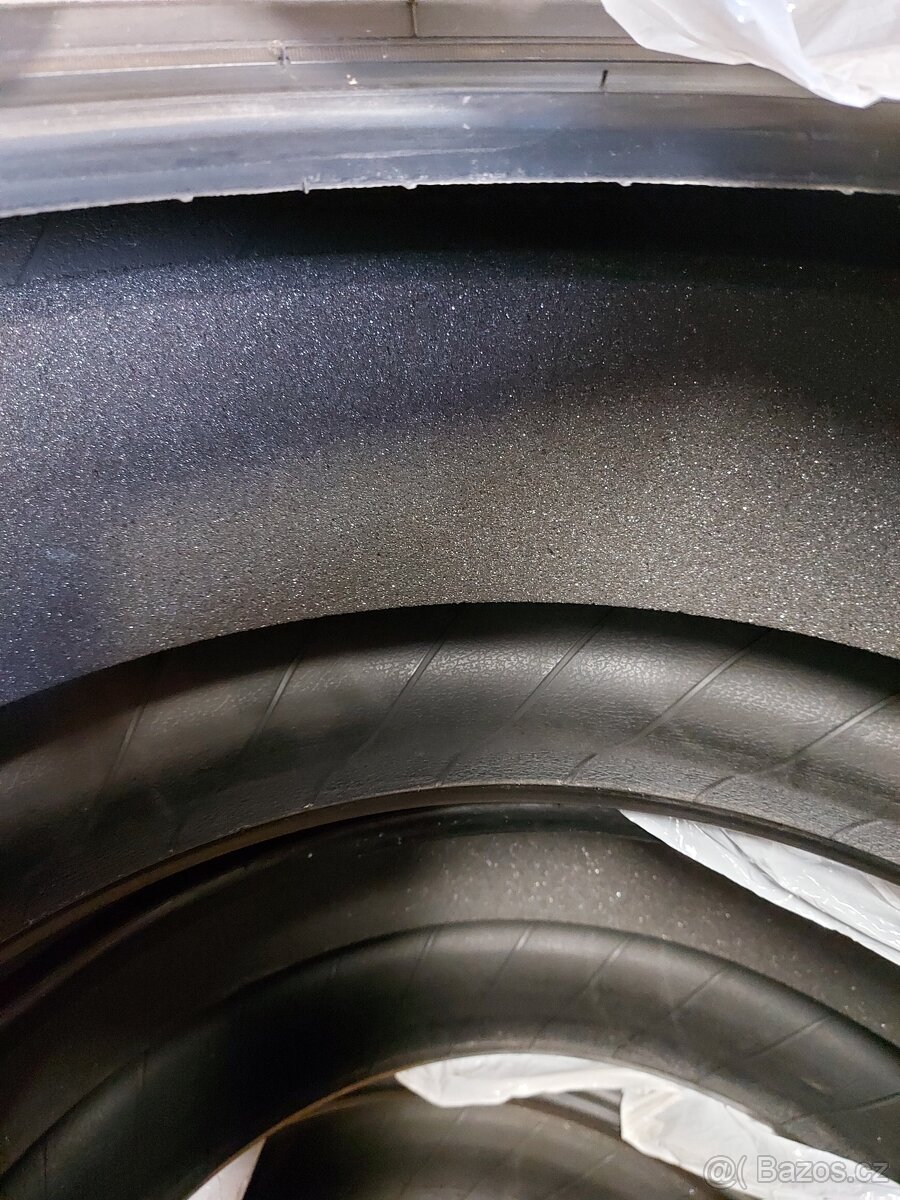 235/45 R18 letní sada - 7